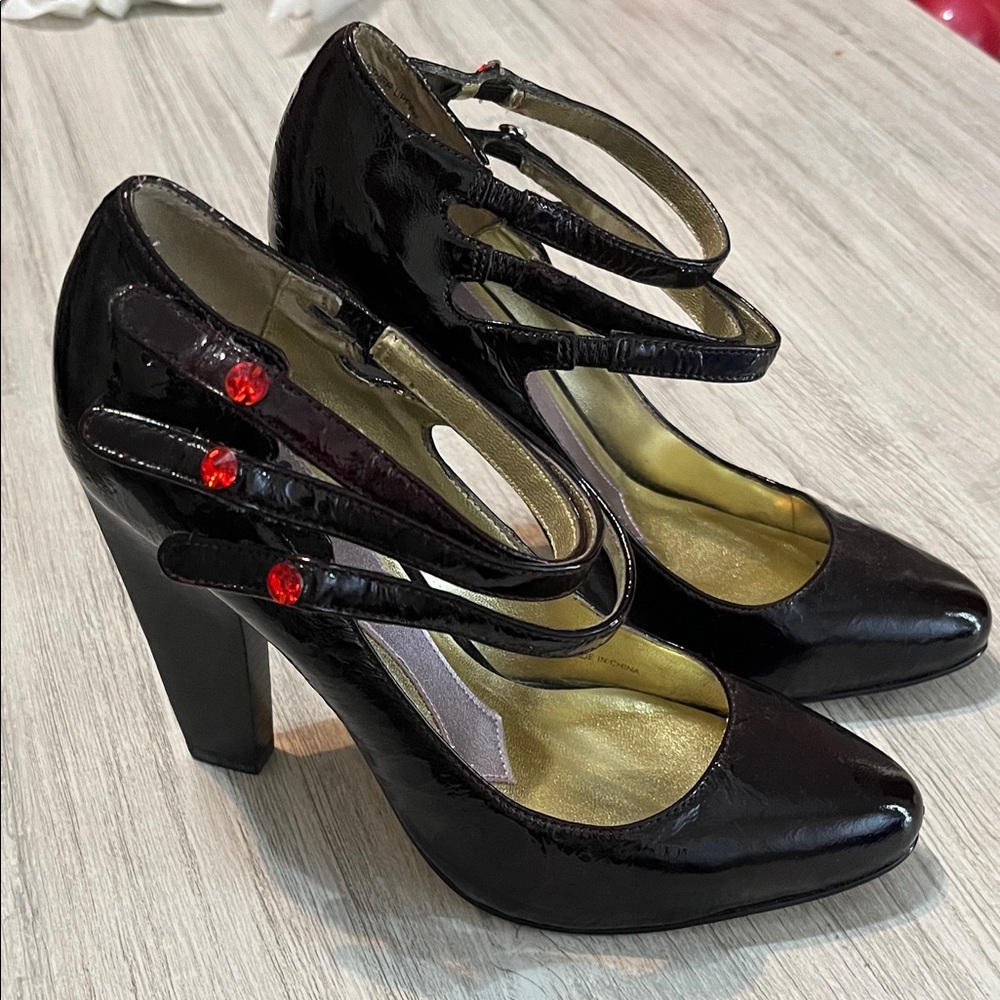 Hale Bob Heels with Red Accents